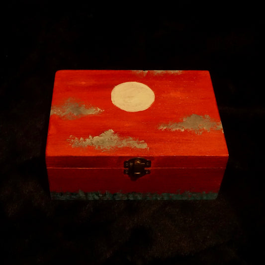 Hand-painted White Moon Box